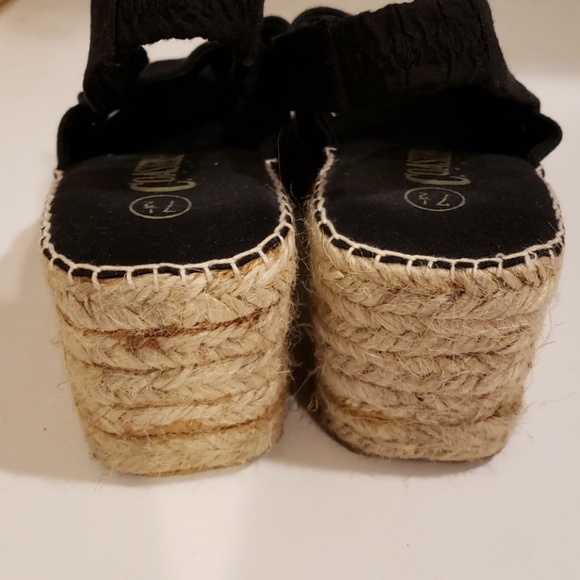 Black Canvas Shoes 7.5 Coasters - Picture 6 of 8